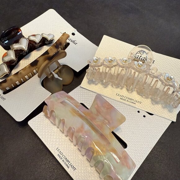 Natasha Women's Lot of 4 Hair Claw Multicolor Aesthetic Flower Heart Trendy NWT - Picture 5 of 8